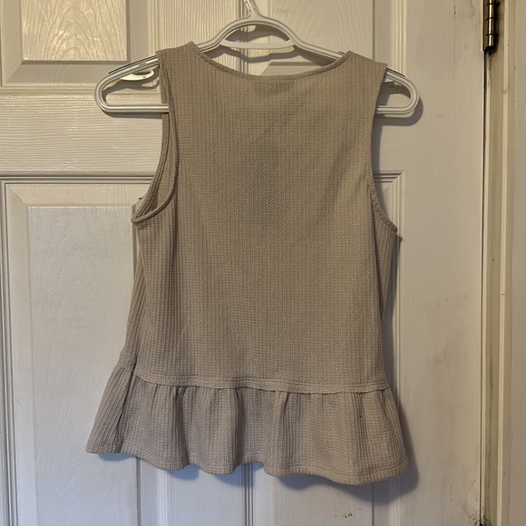 Paper Crane Tan Tank Top Size Small - Picture 3 of 3